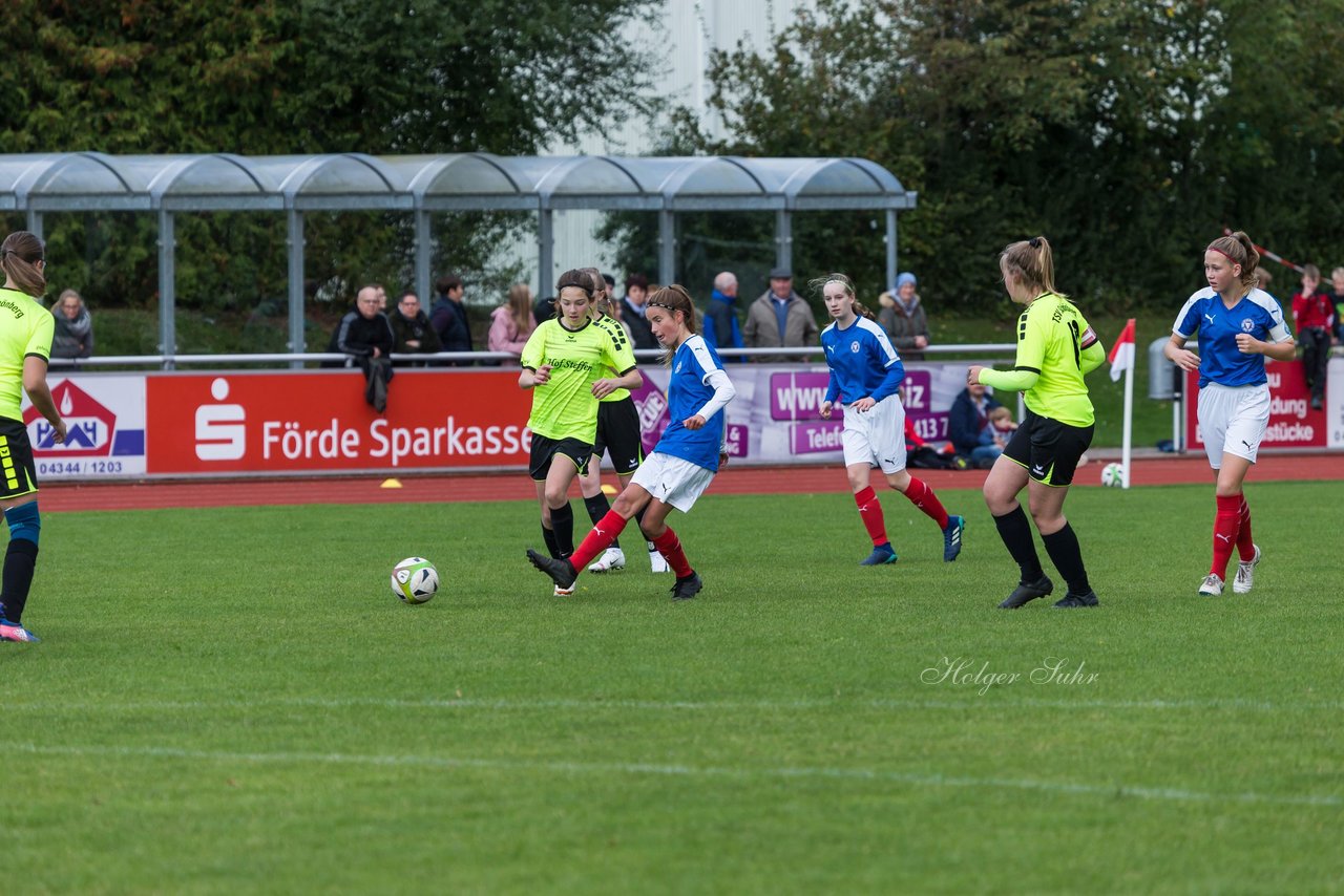 Bild 114 - B-Juniorinnen TSV Schoenberg - Holstein Kiel : Ergebnis: 0:23